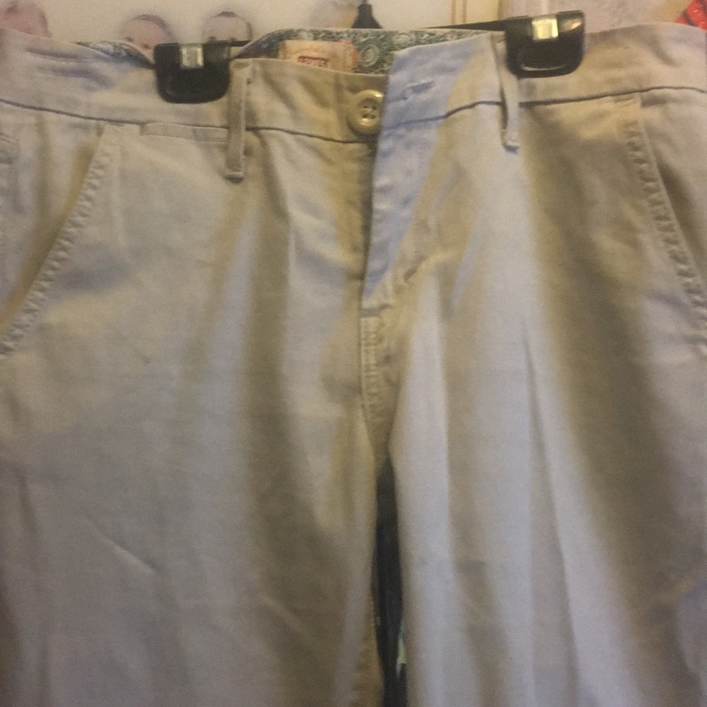 Levi’s Capris - image 3